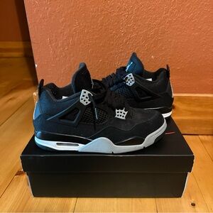 Jordan 4 black canvas size 8.5 men / 10 women